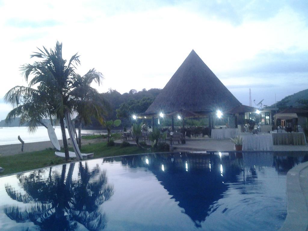 Luwansa Beach Hotel 라부안 바조 외부 사진